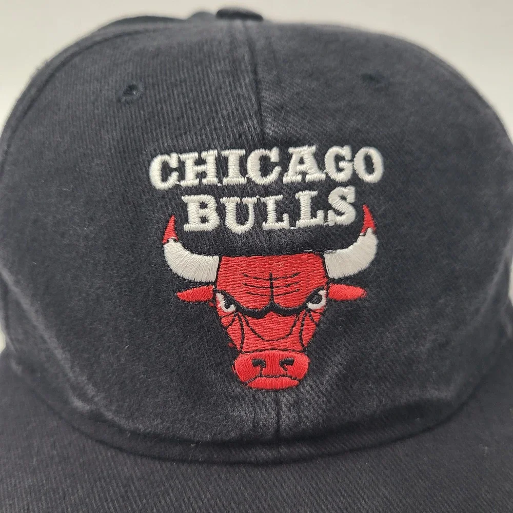 Vintage Chicago‎ Bulls Hat Adjustable (Fits Small) Logo 7 Black NBA Basketball